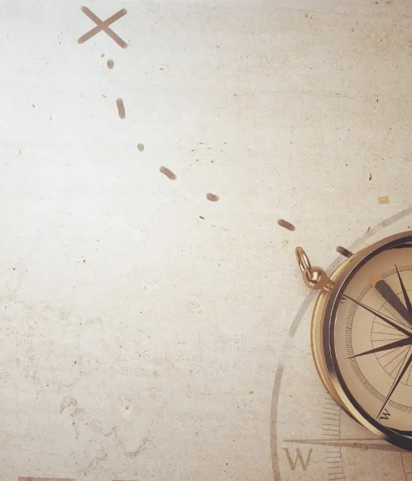 Vintage compass and map background; Symbol für Unterstützung im Projekt-Management